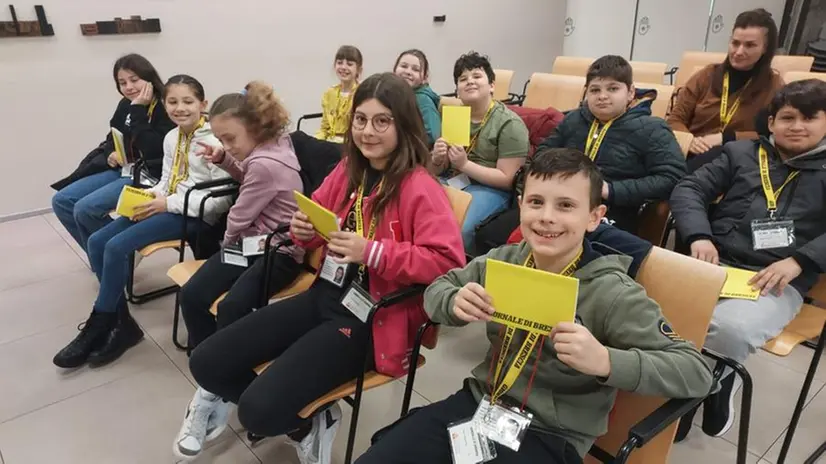 Gli studenti della quinta A del Don Milani di Borgosatollo in visita al GdB