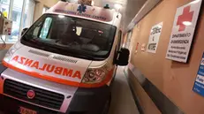 Una ambulanza presso il Pronto Soccorso dell'ospedale Giannina Gaslini di Genova. 02 febbraio 2017 a Genova. ANSA/LUCA ZENNARO