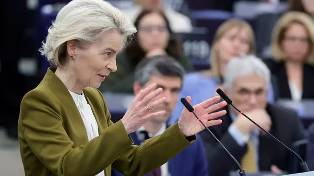 epa11297240 European Commission President Ursula von der Leyen gestures as she delivers a speech during a formal sitting on the 20th anniversary of the 2004 EU Enlargement at the European Parliament in Strasbourg, France, 24 April 2024. The EU Parliament's current plenary session runs from 22 until 25 April 2024. EPA/RONALD WITTEK