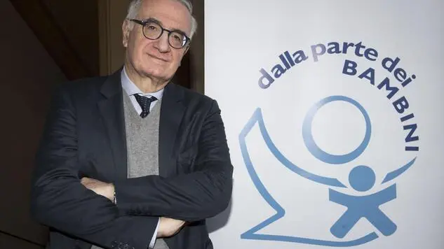 Il presidente di Telefono Azzurro, Ernesto Caffo, a margine della conferenza dal titolo "La salvaguardia dei minori stranieri non accompagnati", Roma, 23 gennaio 2018. ANSA/CLAUDIO PERI