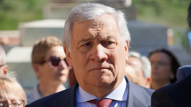 Il ministro degli affari esteri e della cooperazione internazionale, Antonio Tajani a Pallagorio, in provincia di Crotone, 03 maggio 2024. ANSA/LUIGI SALSINI