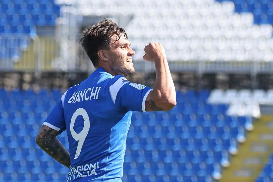 Sport Calcio Serie B Stadio Mario Rigamonti Brescia Lecco nella foto Flavio Bianchi (Brescia Calcio) esulta dopo il gol  5/05/2024 nicoli@newreporter