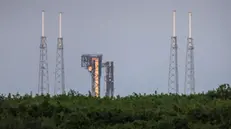 epa11323170 NASA Boeing Crew Flight Test mission Starliner spacecraft, on a United Launch Alliance Atlas V rocket, is docked on the Space Launch Complex-41 as part of its launch preparations in Cape Canaveral Space Force Station in Florida, USA, 06 May 2024.Wilmore and Williams will launch aboard Boeing's Starliner spacecraft on a United Launch Alliance Atlas V rocket. The flight test, targeted for launch at 10:34 pm EDT on 06 May, serves as an end-to-end demonstration of Boeing's crew transportation system and will carry NASA astronauts Butch Wilmore and Suni Williams to and from the International Space Station. EPA/CRISTOBAL HERRERA-ULASHKEVICH