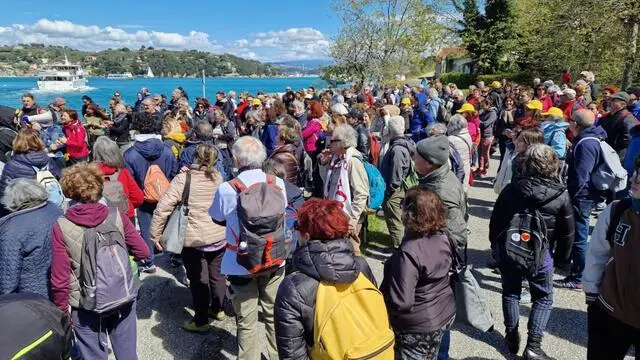 Esposto ambientalisti contro progetto stabilimento balneare e piscine all'Isola Palmaria