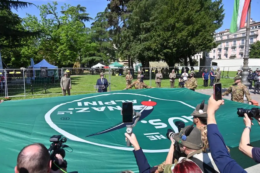 Adunata degli alpini a Vicenza, l'apertura