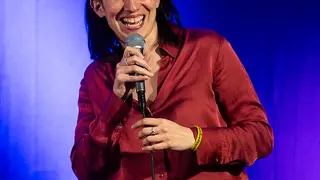 La segretaria del Partito Democratico (Pd) e candidata nella circoscrizione Centro Italia alle elezioni Europee Elly Schlein con il candidato del Partito Democratico (Pd) nella circoscrizione Centro Italia alle elezioni Europee Nicola Zingaretti, durante l’apertura della campagna elettorale del Partito Democratico (Pd) del Lazio e di Roma per le elezioni europee dell'8-9 giugno, presso il Monk, Roma, 08 maggio 2024. ANSA/ANGELO CARCONI