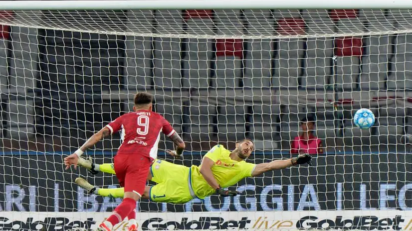 Bari-Brescia finisce 2-0