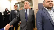 Tajani al suo arrivo a Erbusco - Foto Marco Ortogni/Neg © www.giornaledibrescia.it