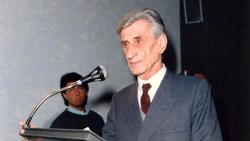 Il professor Ugo Vaglia
