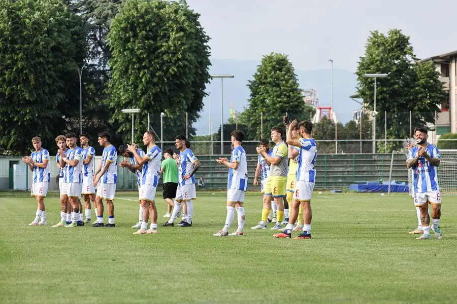 SPORT CALCIO STADIO COMUNALE PALAZZOLO SERIE D PRO PALAZZOLO - DESENZANO CALCIO NELLA FOTO DELUSIONE PRO PALAZZOLO 12-05-2024 Comincini@newreporter