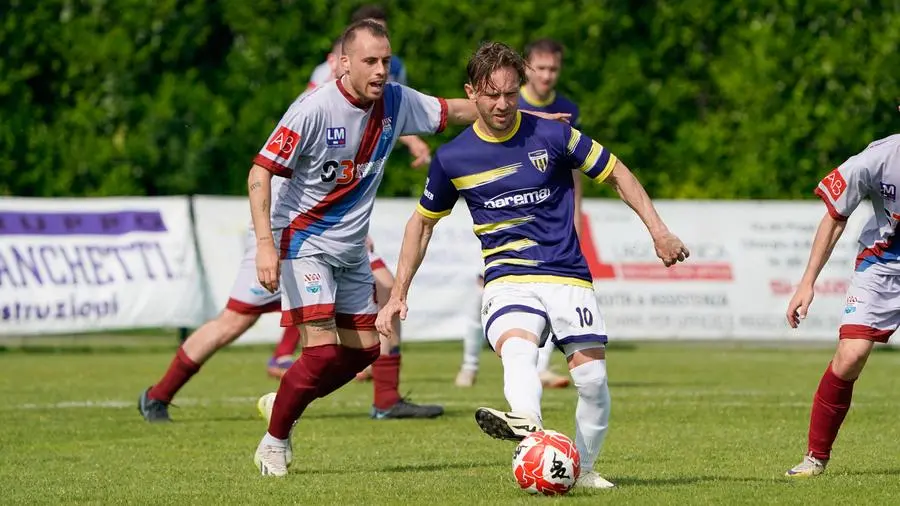 ECCELLENZA  CALCIO BRESCIA PRIMO TURNO PLAY OFF  CILIVERGHE - ORCEANA NELLA FOTO REBOLDINI RUBEN E COLTELLO DANIEL MATIAS  12-05-2024 perteghella@newreporter