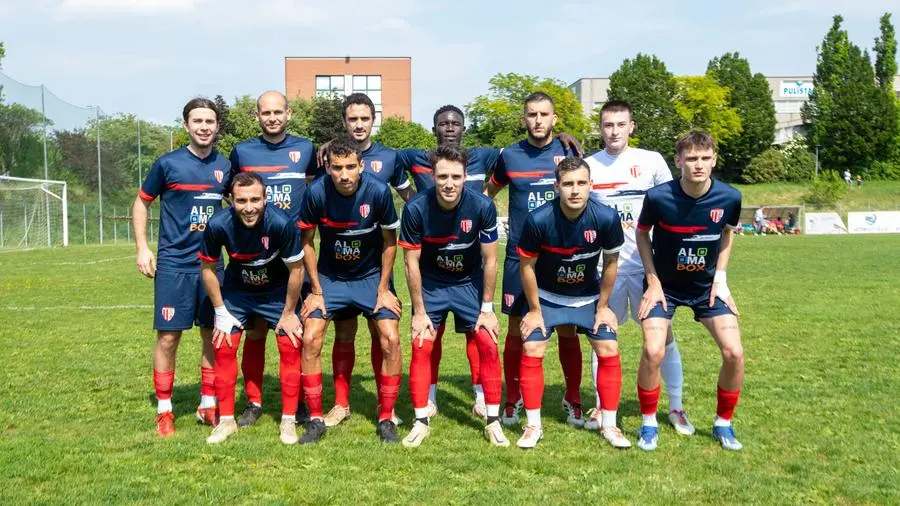 SPORT CALCIO PROMOZIONE RITORNO PLAY OUT BORGOSATOLLO CIVIDATESE  NELLA FOTO  FORMAZIONE BORGOSATOLLO  12/05/2024 marazzani@newreporter 