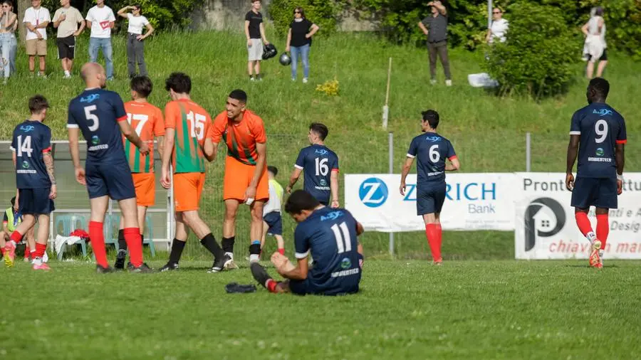 SPORT CALCIO PROMOZIONE RITORNO PLAY OUT BORGOSATOLLO CIVIDATESE  NELLA FOTO  DELUSIONE BORGOSATOLLO  12/05/2024 marazzani@newreporter 