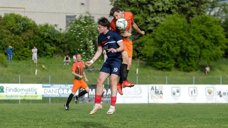 SPORT CALCIO PROMOZIONE RITORNO PLAY OUT BORGOSATOLLO CIVIDATESE  NELLA FOTO  LEFONS (BORGOSATOLLO)   12/05/2024 marazzani@newreporter 