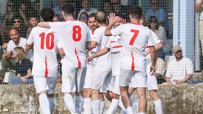 Sport Calcio Castrezzato Prima Categoria Castrezzato Gussago nella foto Francesco Pesce esulta dopo il gol 12/05/2024 nicoli@newreporter