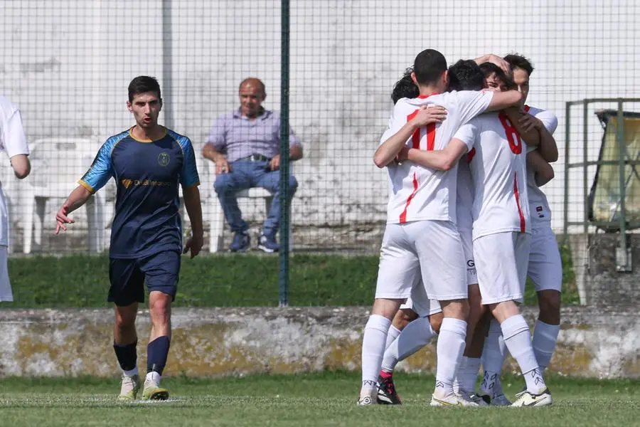 Sport Calcio Castrezzato Prima Categoria Castrezzato Gussago nella foto  Amir Adbaya esulta dopo il gol 12/05/2024 nicoli@newreporter