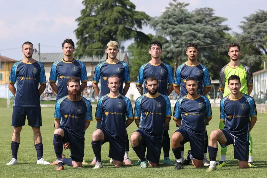 Sport Calcio Castrezzato Prima Categoria Castrezzato Gussago nella foto  la formazione del Castrezzato 12/05/2024 nicoli@newreporter