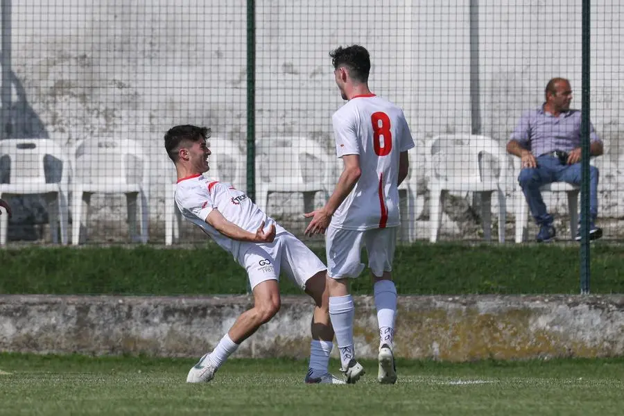 Sport Calcio Castrezzato Prima Categoria Castrezzato Gussago nella foto  Amir Adbaya esulta dopo il gol 12/05/2024 nicoli@newreporter