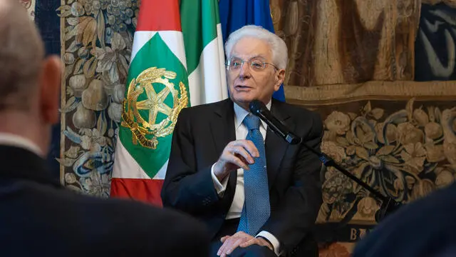 Il Presidente della Repubblica Sergio Mattarella in occasione della presentazione del progetto “Le voci di dentro”,in collaborazione con l'Istituto penale per minori di Nisida (foto di Francesco Ammendola - Ufficio per la Stampa e la Comunicazione della Presidenza della Repubblica)