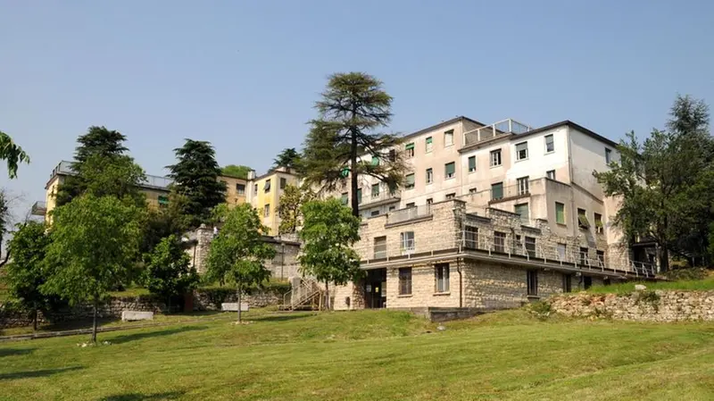 Il Ronchettino: lo storico complesso fu prima sede della struttura © www.giornaledibrescia.it