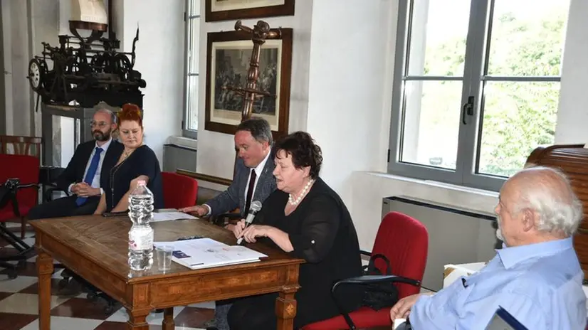 La consegna dei premi assegnati dal Cenacolo Letterario