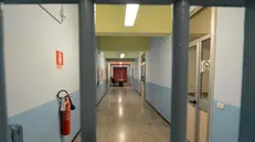 Il corridoio di un carcere - © www.giornaledibrescia.it