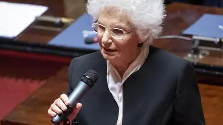 La senatrice a vita Liliana Segre nell'Aula di Palazzo Madama durante la cerimonia della decima edizione del premio Guido Carli, Roma, 10 maggio 2019. ANSA/CLAUDIO PERI
