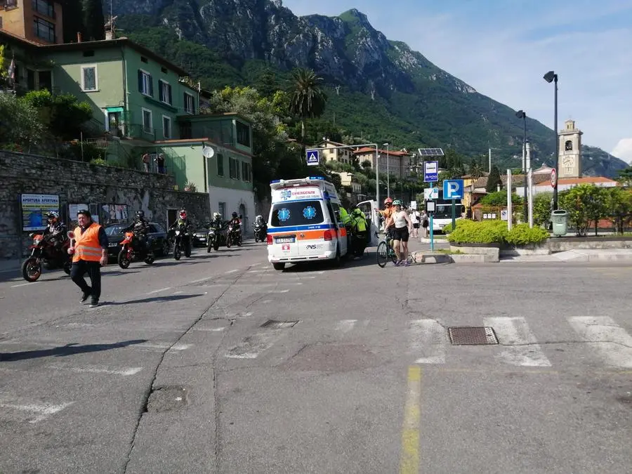 Incidente tra auto e moto a Gargnano