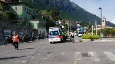 Incidente tra auto e moto a Gargnano