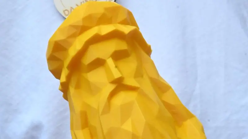 Il trofeo: il volto di Da Vinci stampato in 3D - © www.giornaledibrescia.it