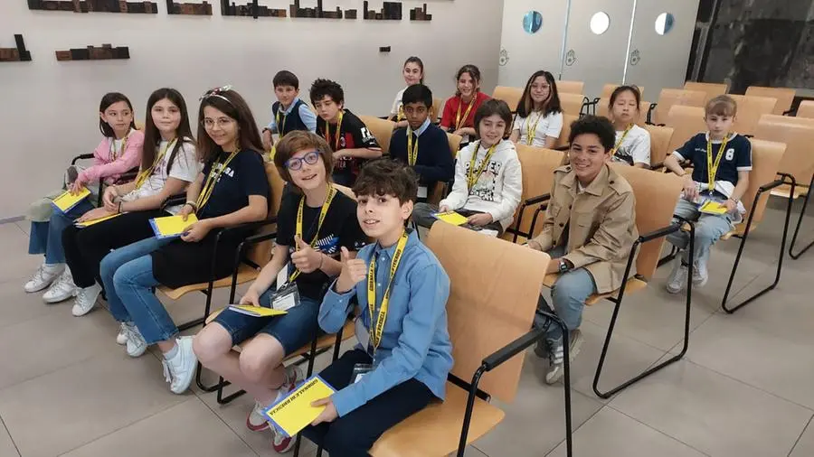 Gli studenti dalla quinta A dell’Istituto Canossiano in visita al GdB