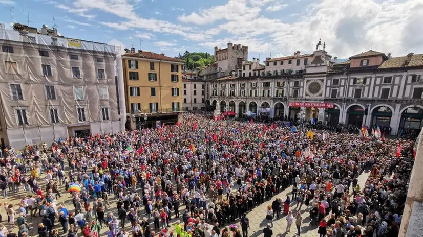 Piazza Loggia vista dall'alto