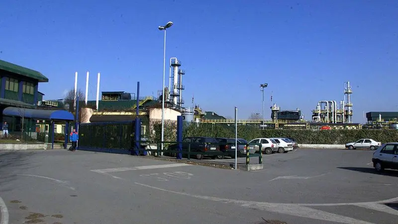 L'ingresso di Finchimica a Manerbio - © www.giornaledibrescia.it