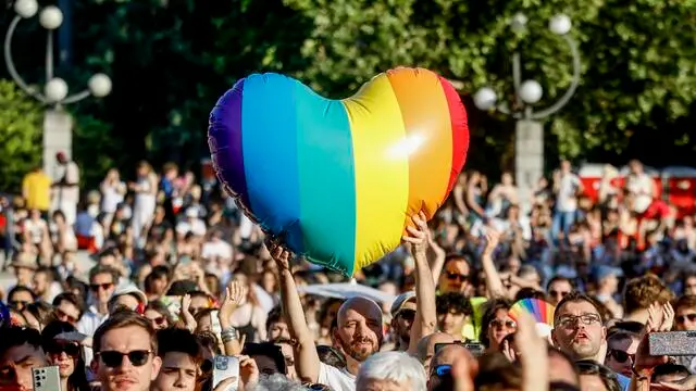 Pride 2023 all'Arco della Pace a Milano, 24 giugno 2023.ANSA/MOURAD BALTI TOUATI