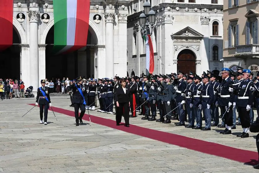 In piazza Loggia le celebrazioni per la Festa del 2 giugno