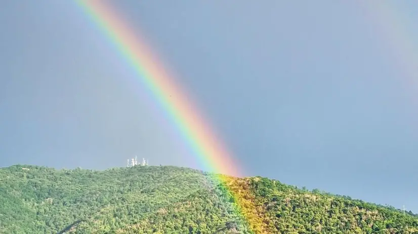 Un arcobaleno fotografato a Brescia a fine maggio - © www.giornaledibrescia.it
