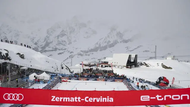 epa10984176 View of the finish area after the women's downhill race was cancelled due to strong winds, on the new ski course "Gran Becca" at the Alpine Skiing FIS Ski World Cup Zermatt-Cervinia, in Cervinia, Italy, 19 November 2023. EPA/JEAN-CHRISTOPHE BOTT
