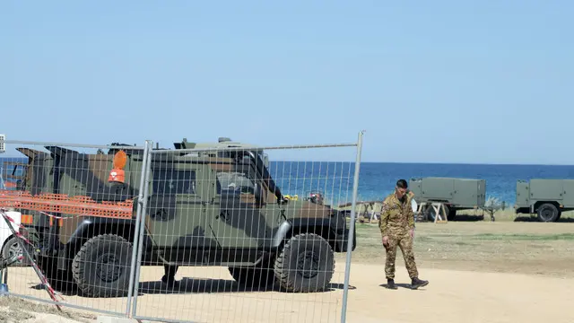 Brindisi, Savelletri si prepara al G7, eliporti e antenne per la telecomunicazioni, prove di volo e campi allestiti dall'Aeronautica Militare , dinanzi a Borgo Egnazia . Brindisi, savelletri 08 giugno 2024