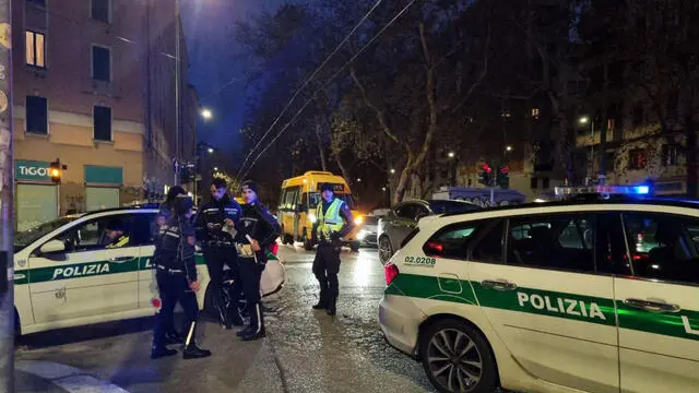 Ciclista investito e ucciso nella notte a Milano