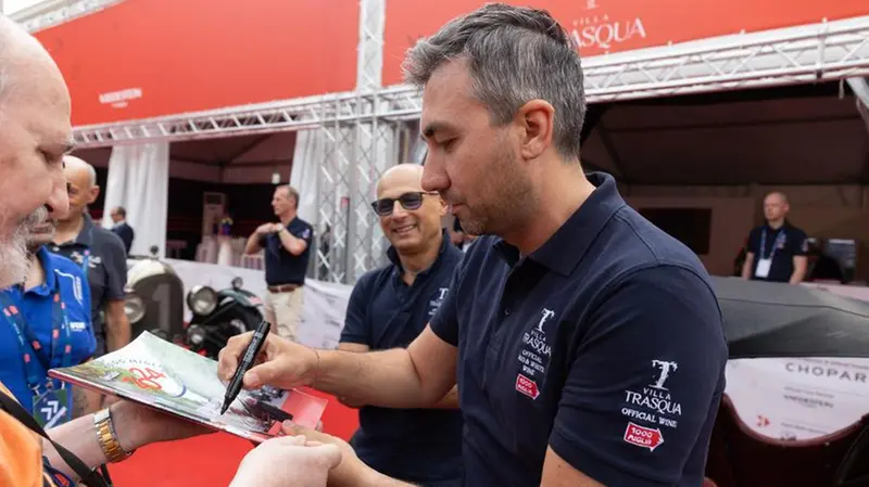 Mille Miglia 2024, la punzonatura di martedì mattina