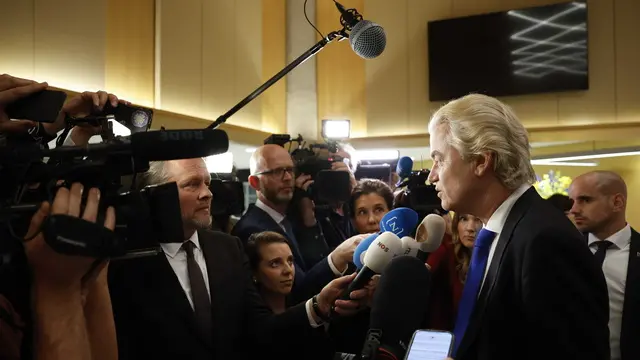 epa11394496 PVV leader Geert Wilders responds to the provisional results of the election of Dutch members for the European Parliament, in The Hague, The Netherlands, 06 June 2024. The European Parliament elections take place across EU member states from 06 to 09 June 2024, with the European elections in the Netherlands taking place on 06 June. EPA/Remko de Waal