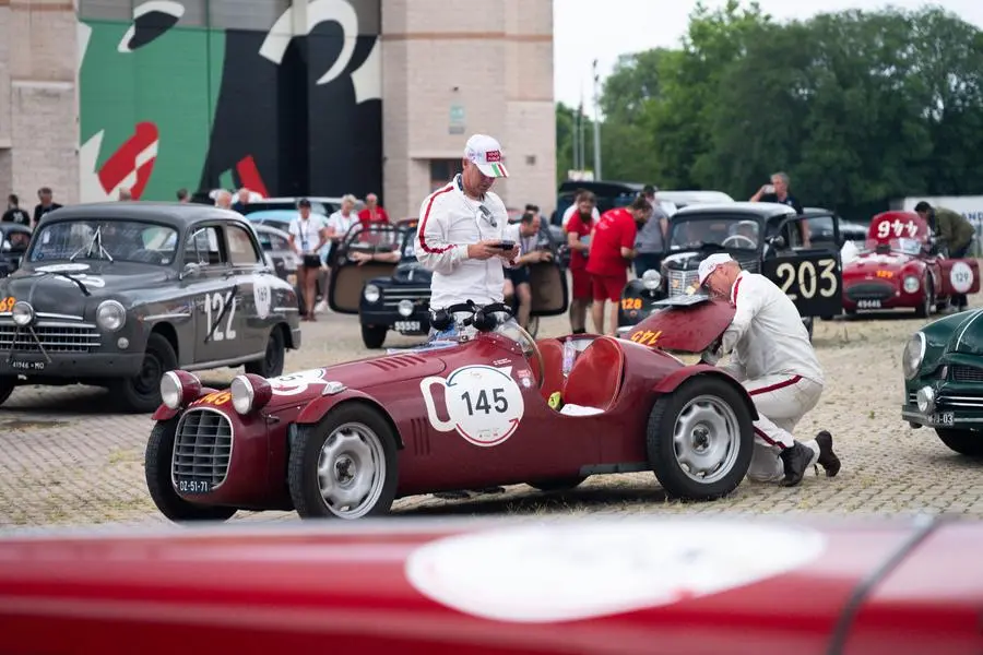 Mille Miglia 2024, terza tappa: la partenza da Viareggio