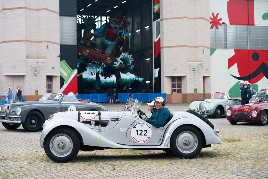 Mille Miglia 2024, terza tappa: la partenza da Viareggio