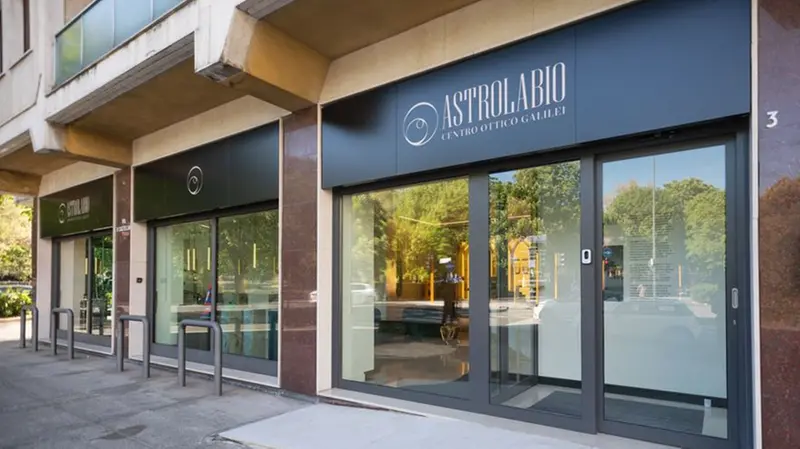 Astrolabio è in via Nicostrato Castellini 3 a Brescia