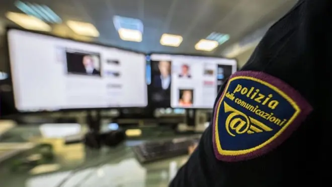 L’indagine è stata condotta dal Centro Operativo per la Sicurezza Cibernetica della Polizia Postale di Catania