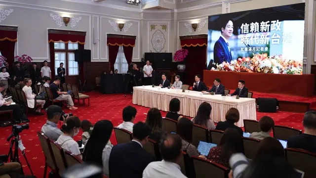 epa11421497 Taiwan President William Lai speaks during his inaugural press conference inside the presidential office building in Taipei, Taiwan, 19 June 2024. During his press conference, Lai discusses a range of political issues both domestic and international. EPA/RITCHIE B. TONGO