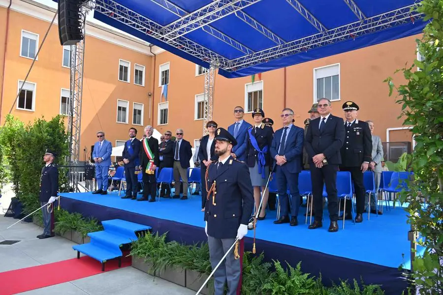 Il giuramento degli allievi agenti della Polizia di Stato alla Polgai