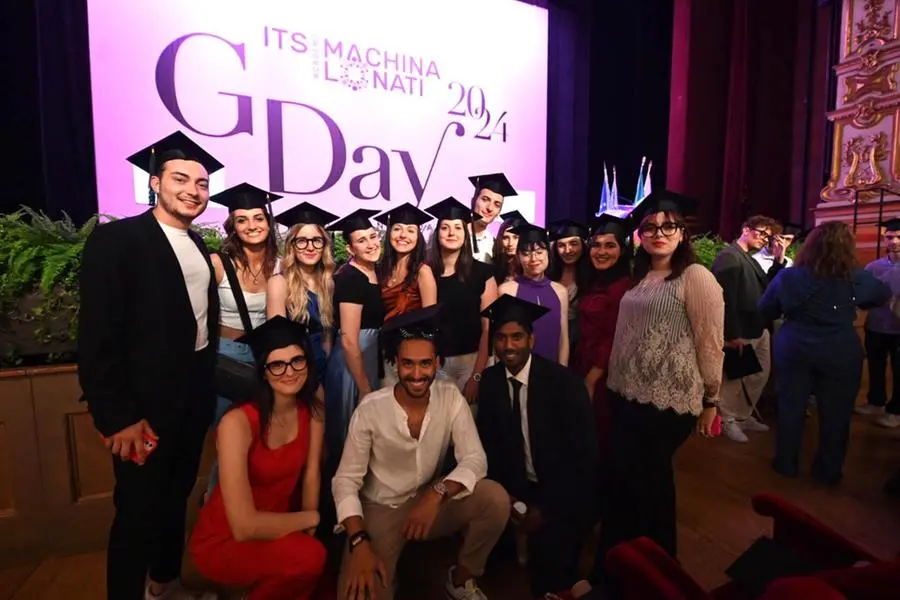 Al Teatro Grande il Graduation day dell'Its Machina Lonati