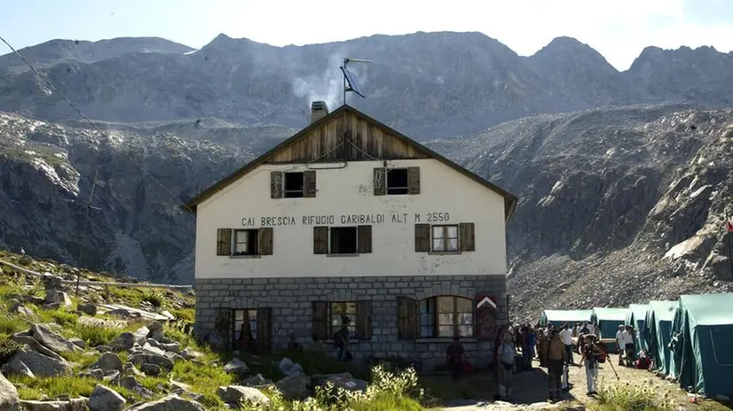 Il rifugio Garibaldi a quota 2550 metri © www.giornaledibrescia.it