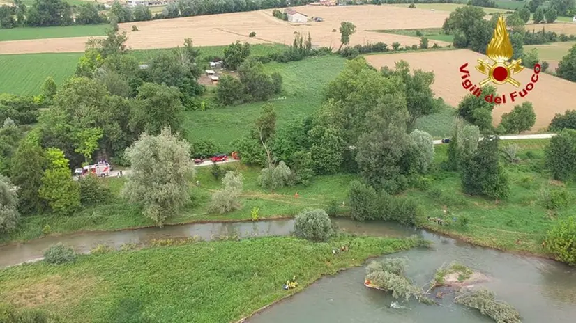 Tragedia sfiorata a Carpenedolo: ragazzi trascinati dalla corrente del Chiese e tratti in salvo dai soccorsi